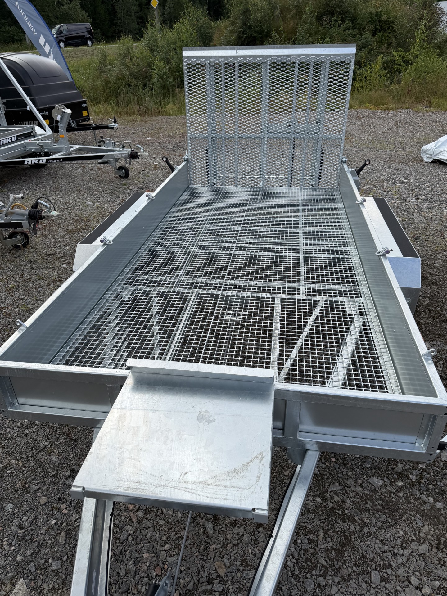 AKU TP385-DLB 3500kg konelavetti verkkopohjalla - Image 6